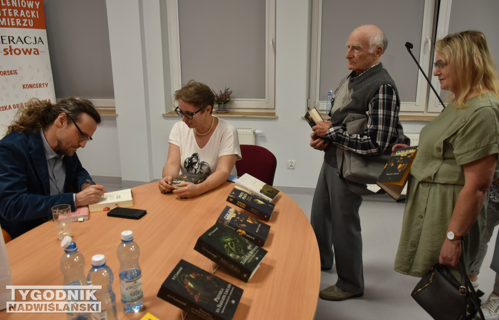 Spotkanie z Maciejem Płazą w MBP w Sandomierzu