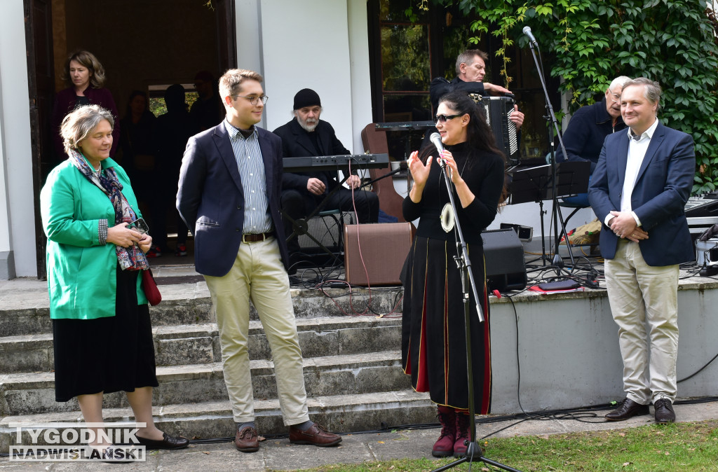 Spotkanie ze sztuką i historią w Skotnikach