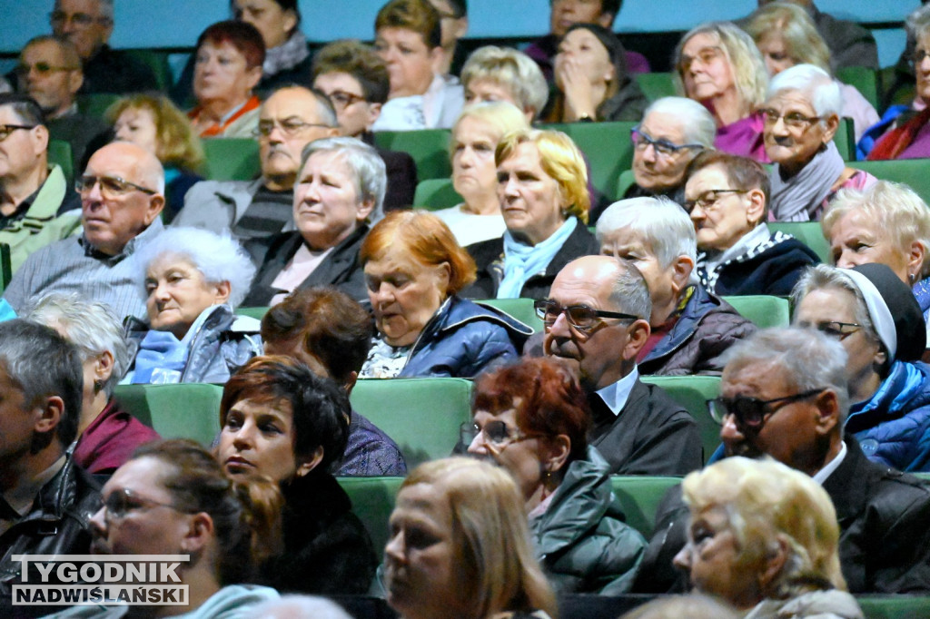 Premierowy pokaz filmu o ks. Michale Józefczyku