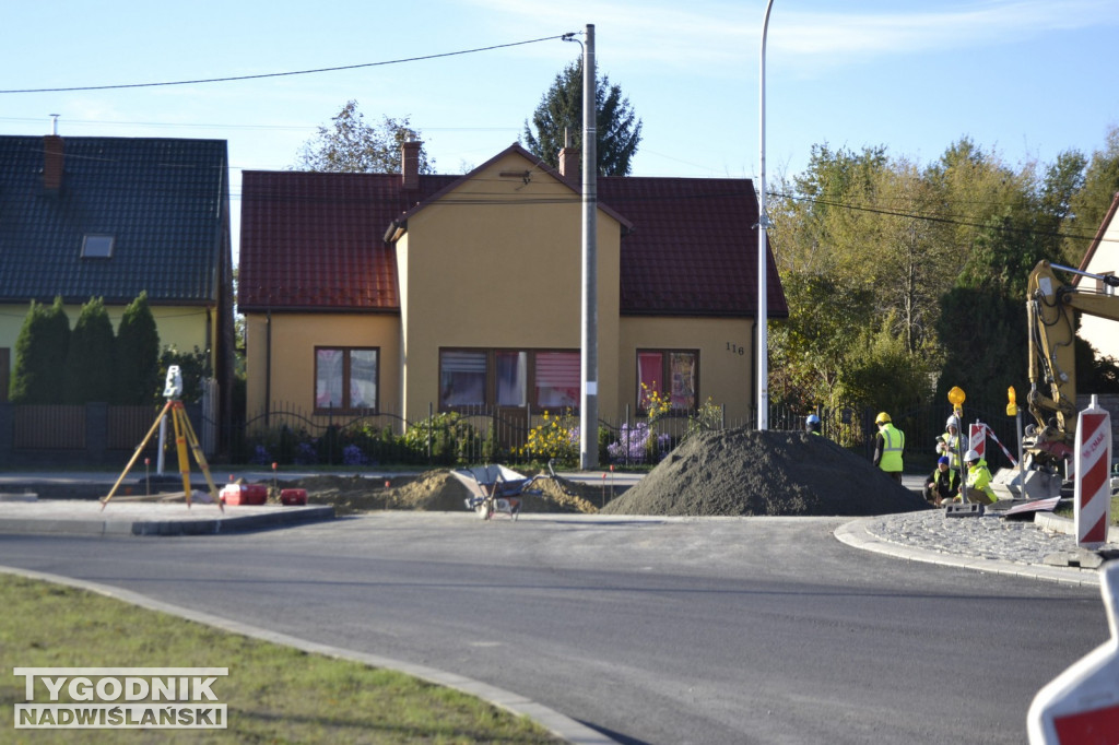 Budowa ronda przy N-Parku w Tarnobrzegu