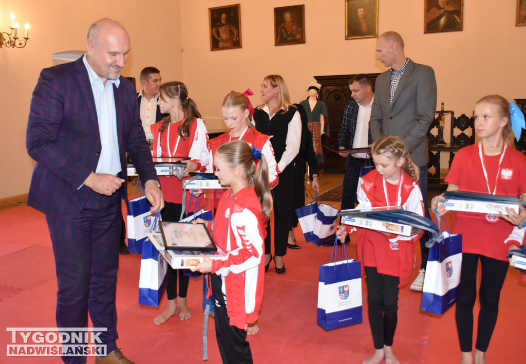 Podziękowania dla uczestniczek mistrzostw świata