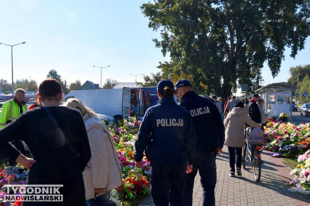 Uwaga na kieszonkowców na tarnobrzeskim targowisku