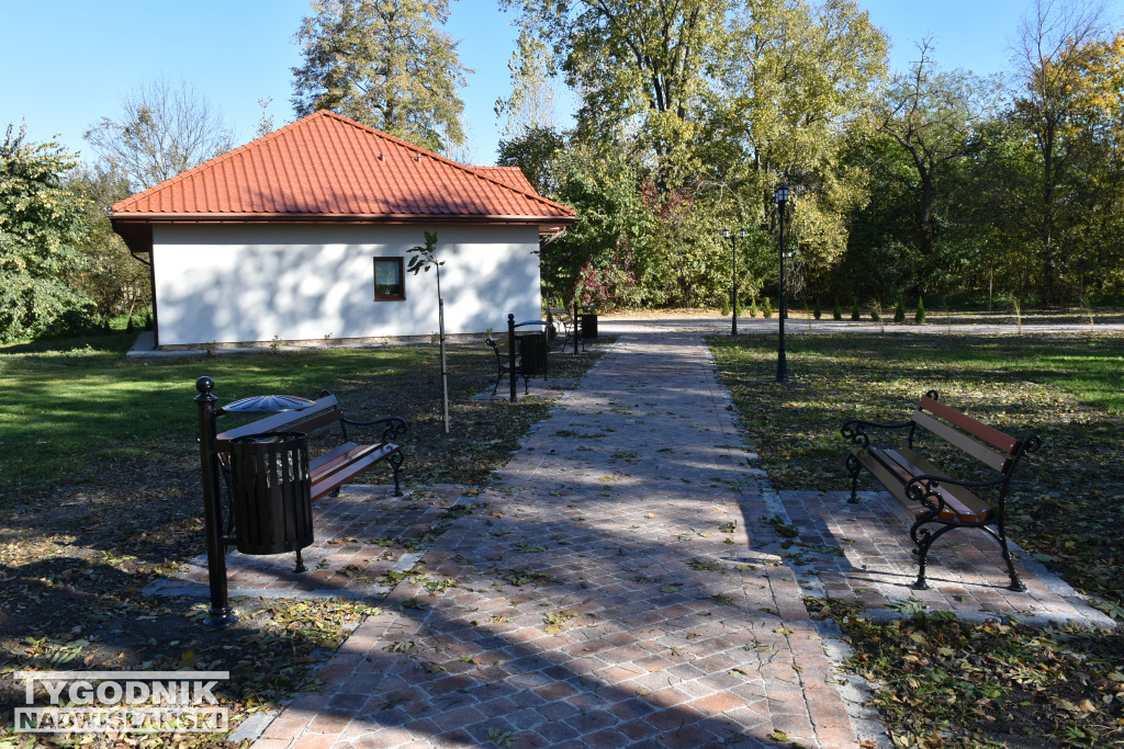 Park w Błoniu po rewitalizacji