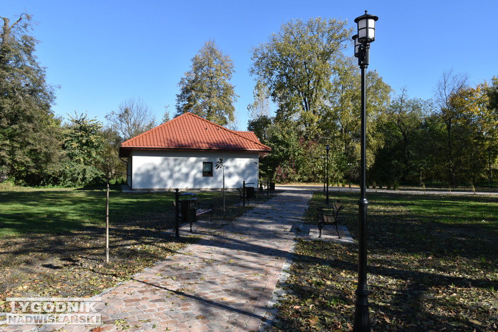 Park w Błoniu po rewitalizacji