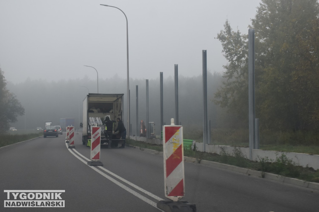 Montaż ekranów na obwodnicy Tarnobrzega