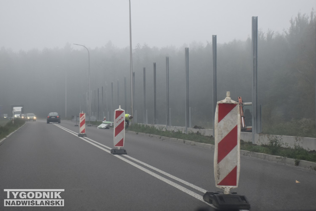 Montaż ekranów na obwodnicy Tarnobrzega