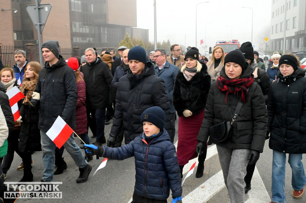 Radosne Święto Niepodległości w Tarnobrzegu [ZDJĘCIA]