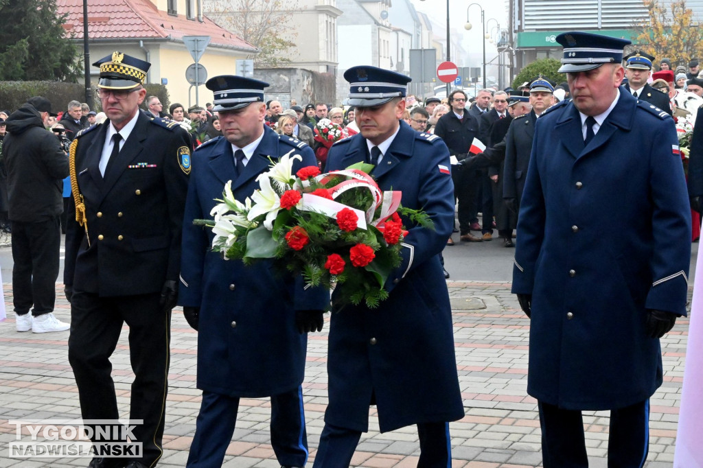 Radosne Święto Niepodległości w Tarnobrzegu [ZDJĘCIA]