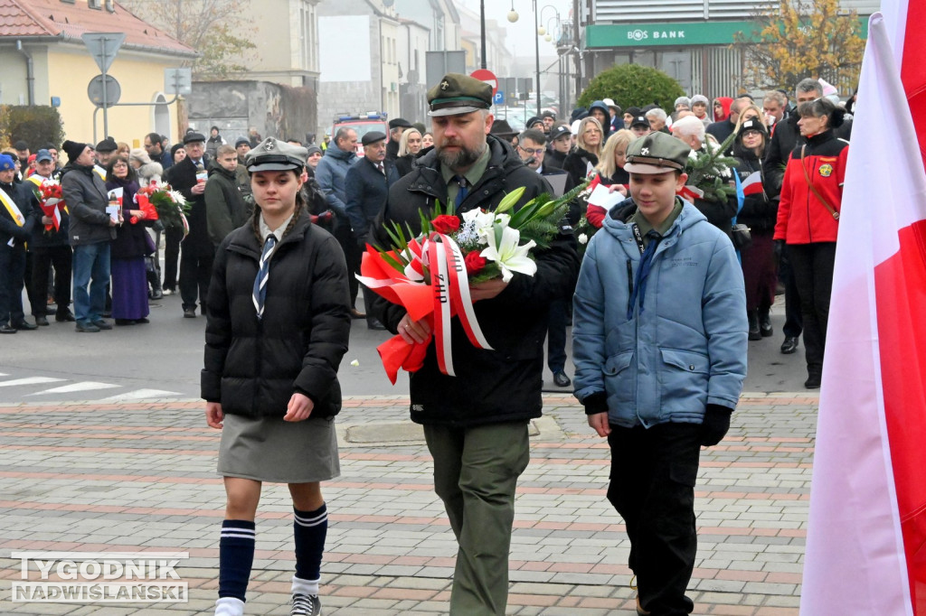 Radosne Święto Niepodległości w Tarnobrzegu [ZDJĘCIA]