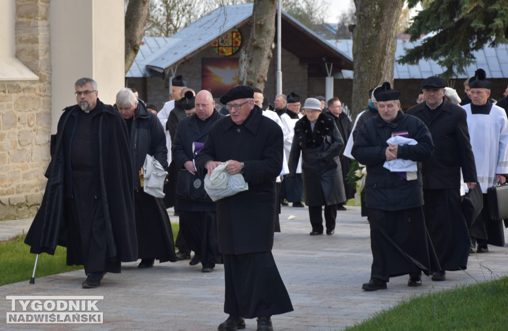 Pogrzeb ojca Wincentego Suwały