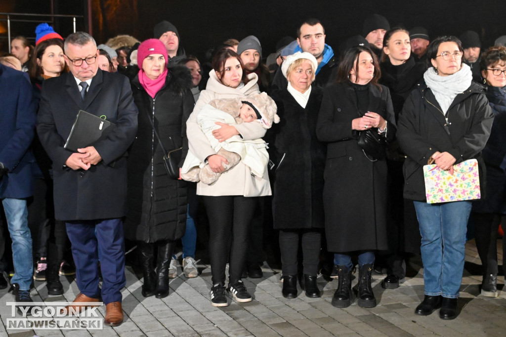 Protest w sprawie szkół w gminie Grębów trafił do TVP