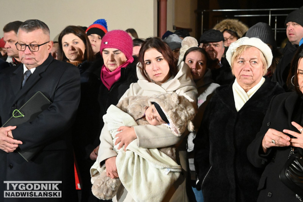 Protest w sprawie szkół w gminie Grębów trafił do TVP