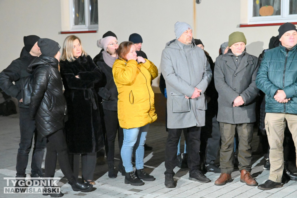 Protest w sprawie szkół w gminie Grębów trafił do TVP