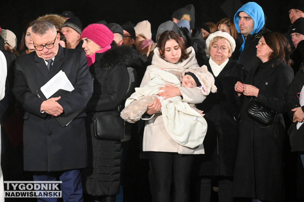 Protest w sprawie szkół w gminie Grębów trafił do TVP