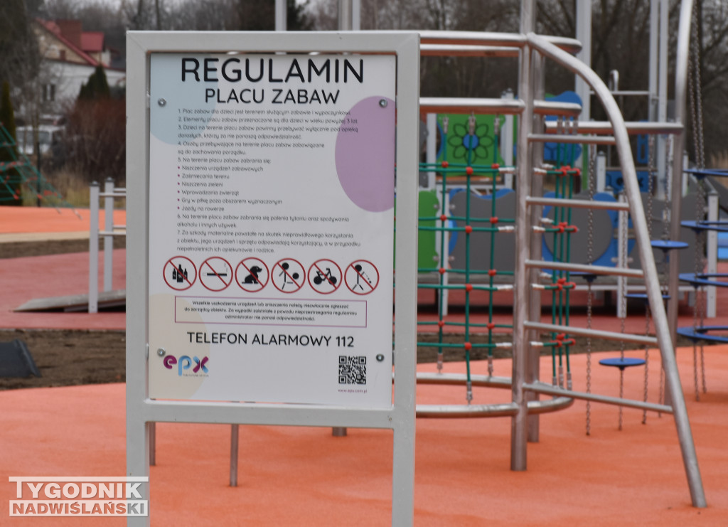 Integracyjny plac zabaw w Sandomierzu