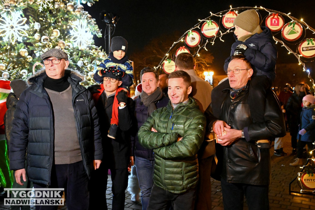 Rozświetlanie miejskiej choinki w Tarnobrzegu