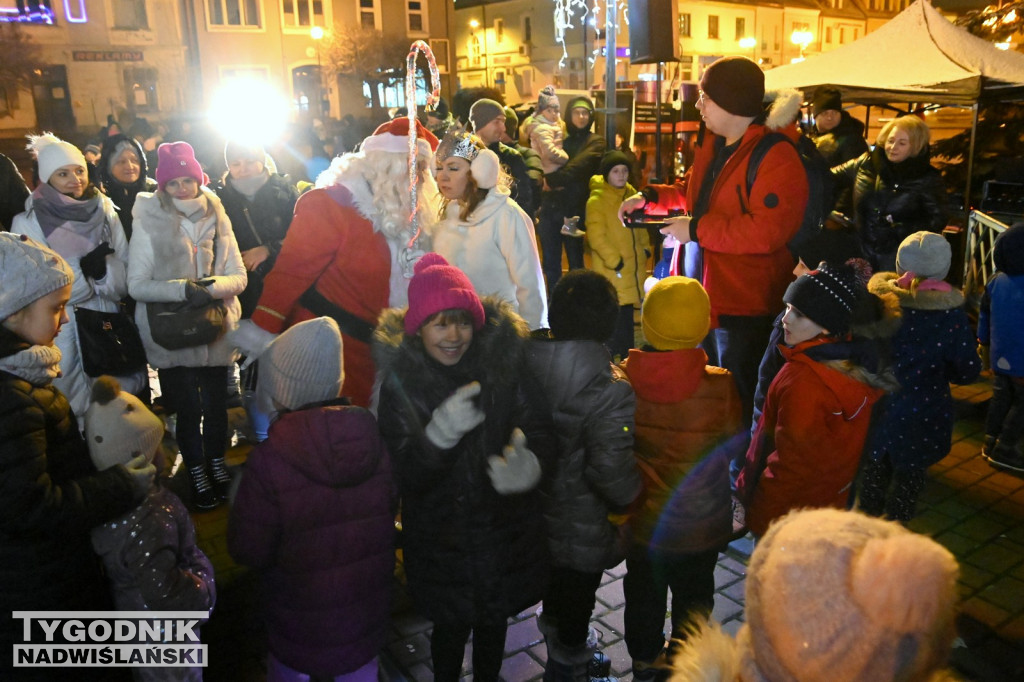 Rozświetlanie miejskiej choinki w Tarnobrzegu