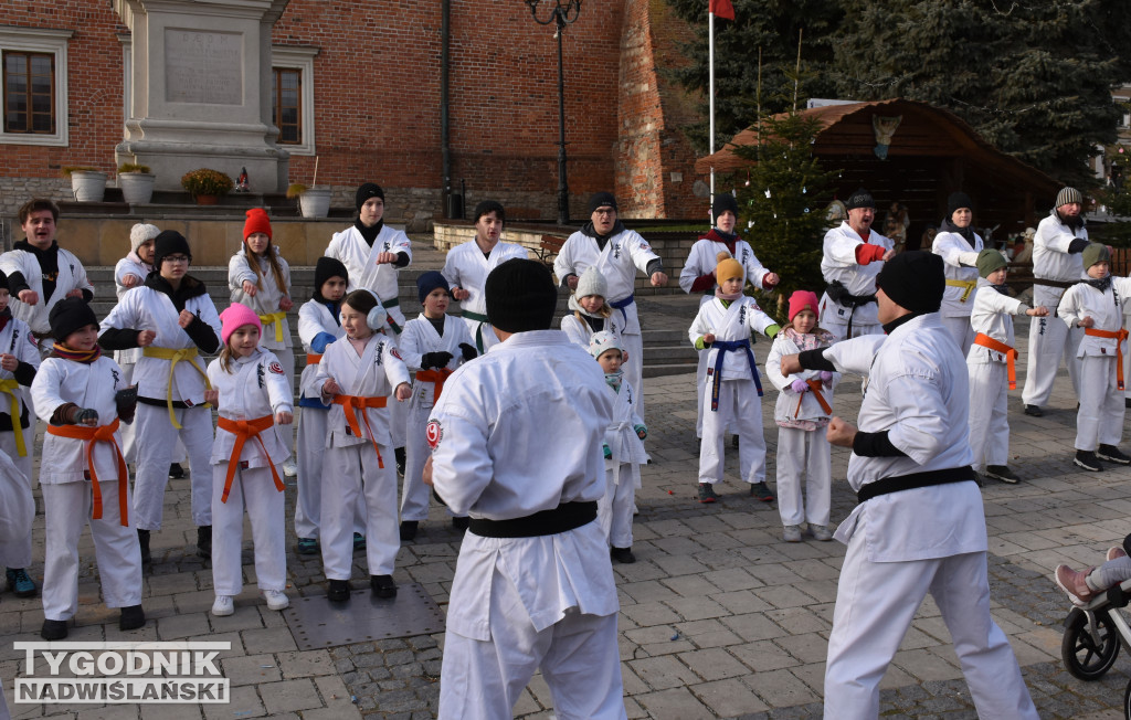 Noworoczny trening karate w Sandomierzu