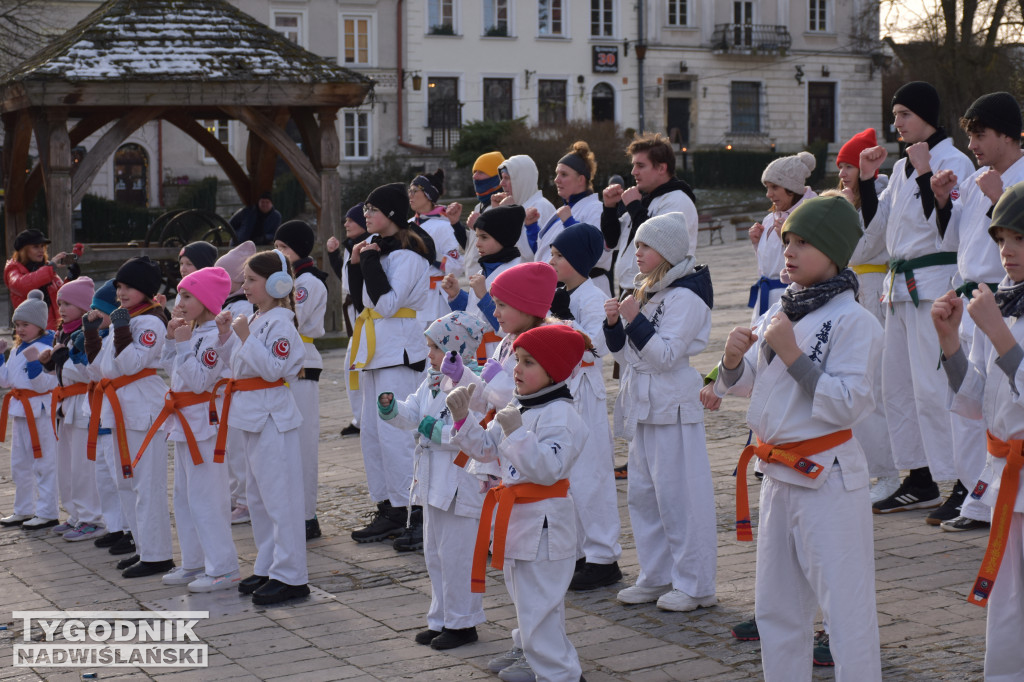 Noworoczny trening karate w Sandomierzu