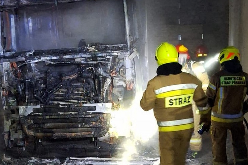 Pożar ciężarówki w gminie Samborzec