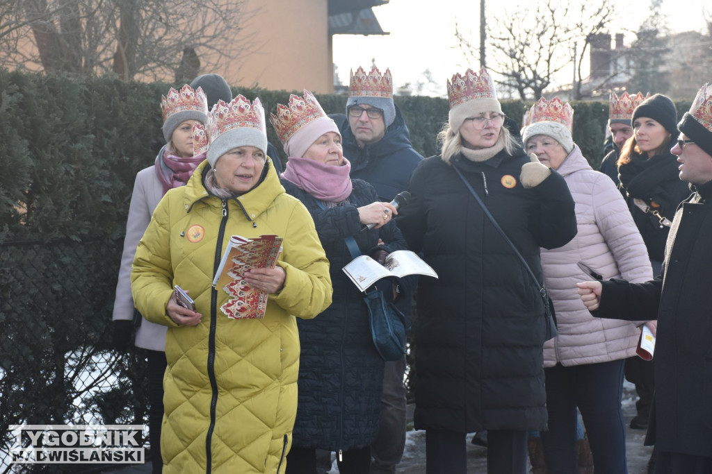 Orszak i jasełka w Nowej Dębie