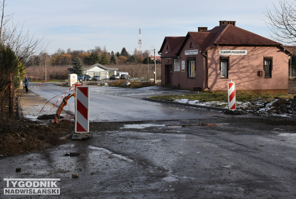 Prace budowlane przy sandomierskim szpitalu