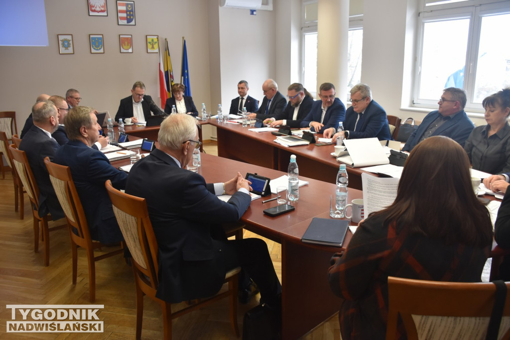 Sesja budżetowa Rady Powiatu Tarnobrzeskiego