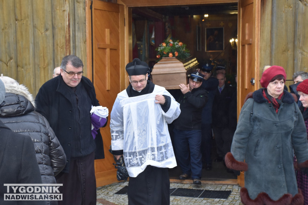 Pogrzeb księdza Stanisława Bastrzyka