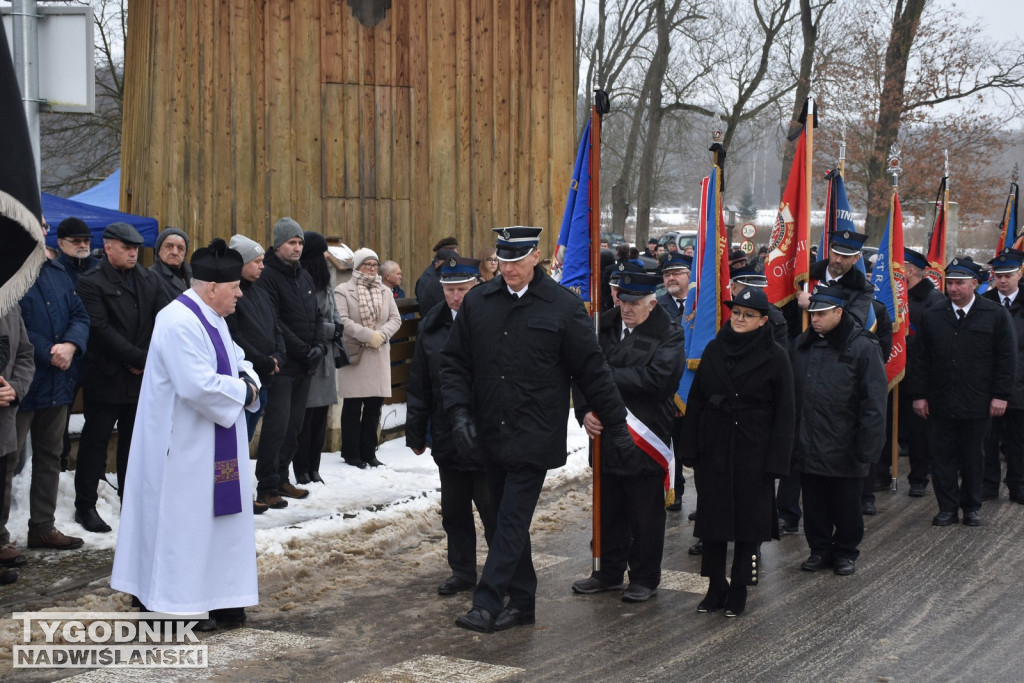 Pogrzeb księdza Stanisława Bastrzyka