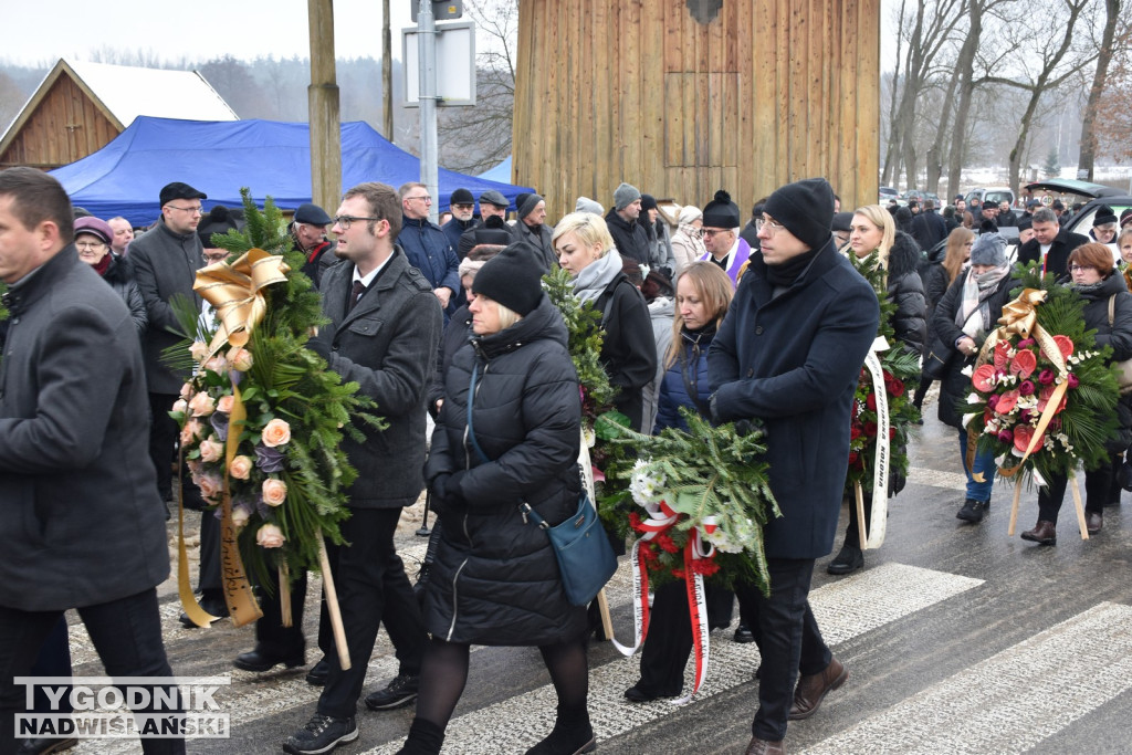 Pogrzeb księdza Stanisława Bastrzyka