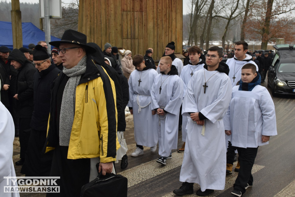 Pogrzeb księdza Stanisława Bastrzyka