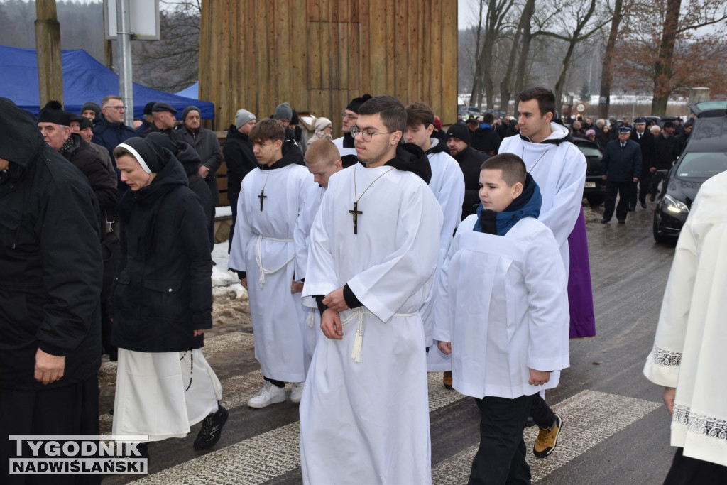 Pogrzeb księdza Stanisława Bastrzyka