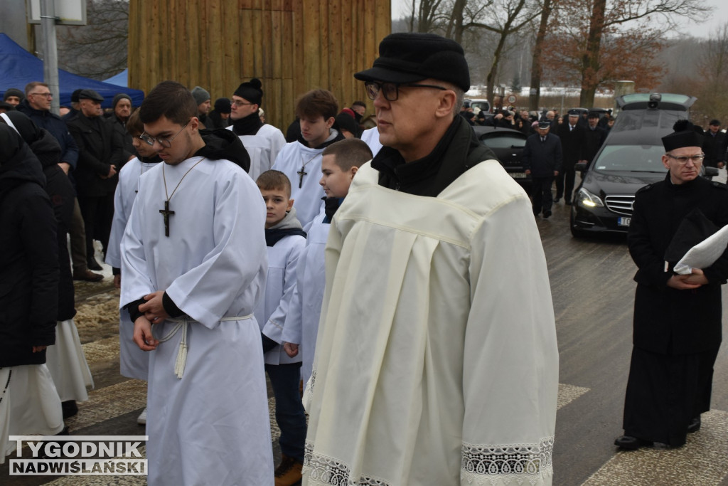 Pogrzeb księdza Stanisława Bastrzyka