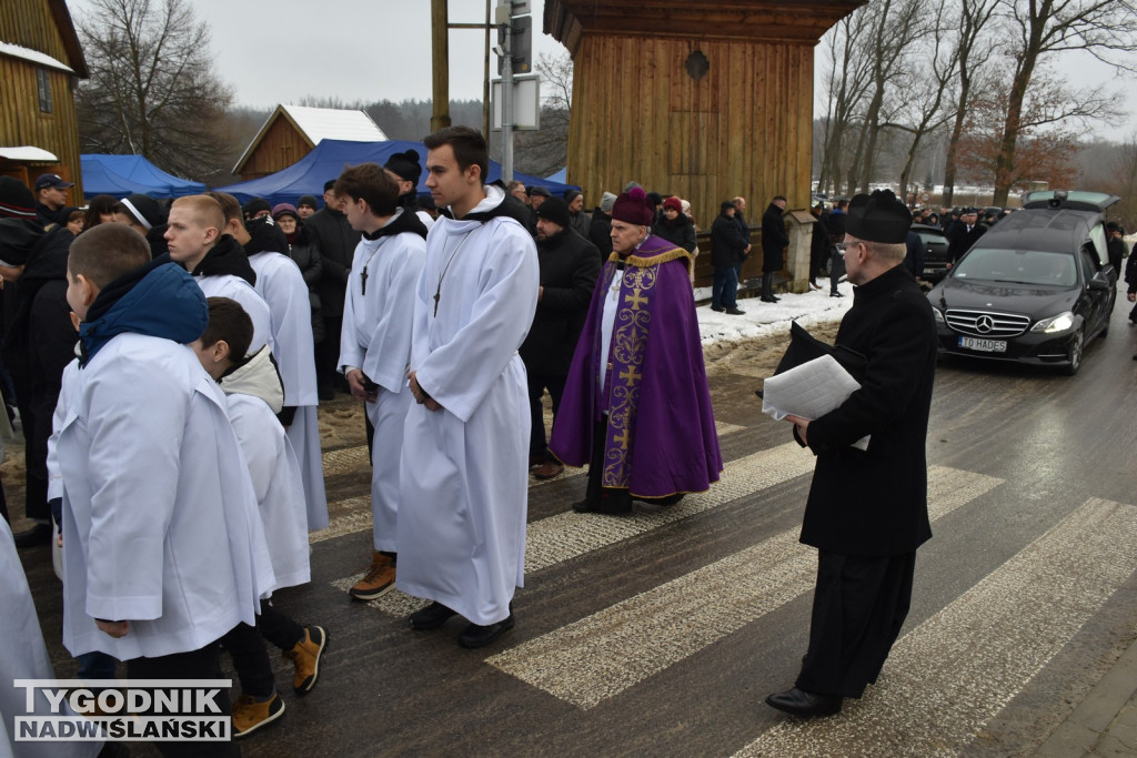 Pogrzeb księdza Stanisława Bastrzyka