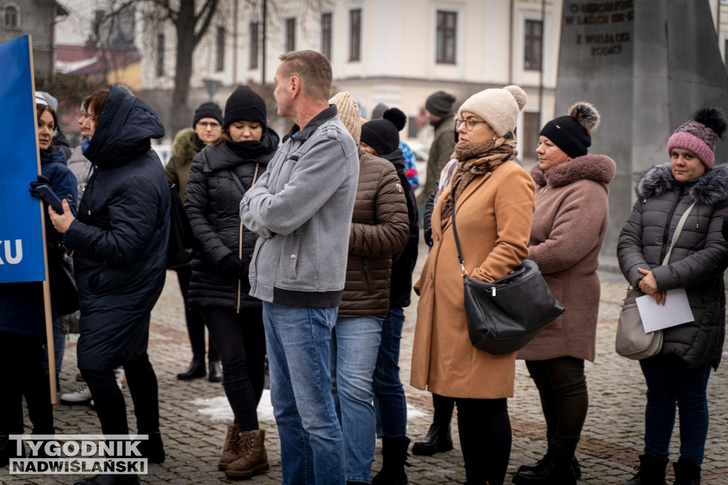 Protest przed szpitalem w Nisku