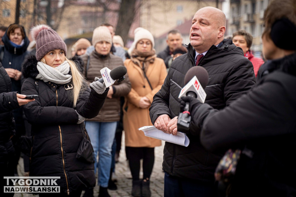 Protest przed szpitalem w Nisku