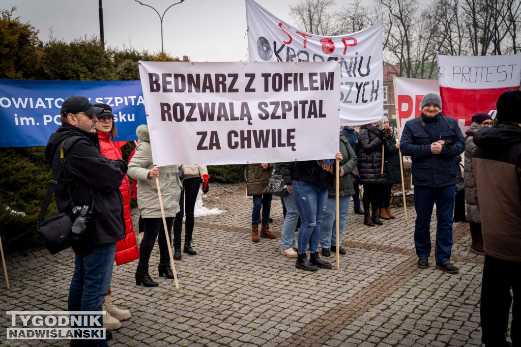 Protest przed szpitalem w Nisku