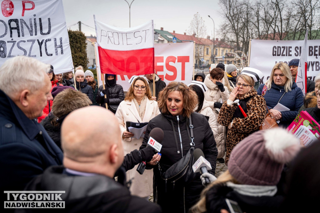 Protest przed szpitalem w Nisku