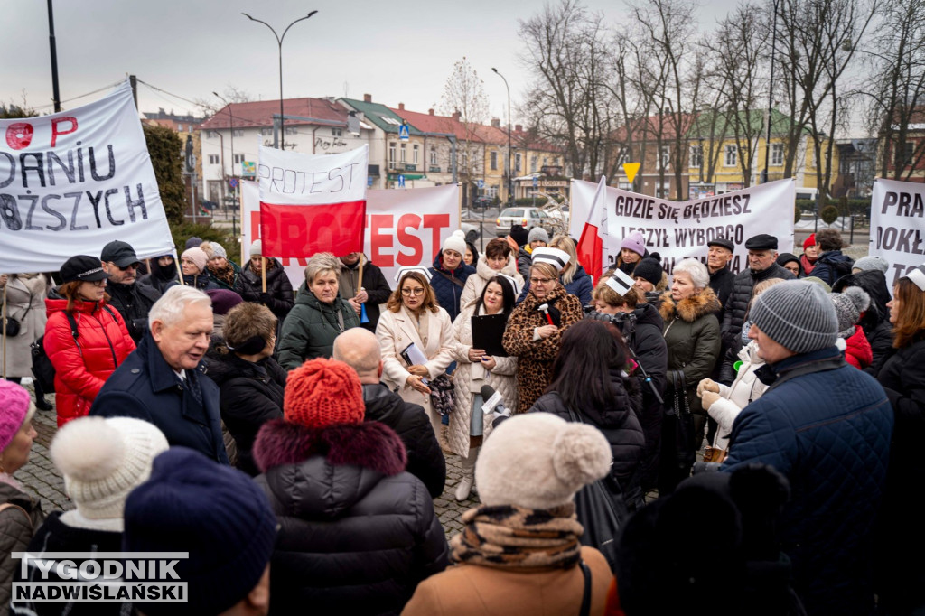 Protest przed szpitalem w Nisku