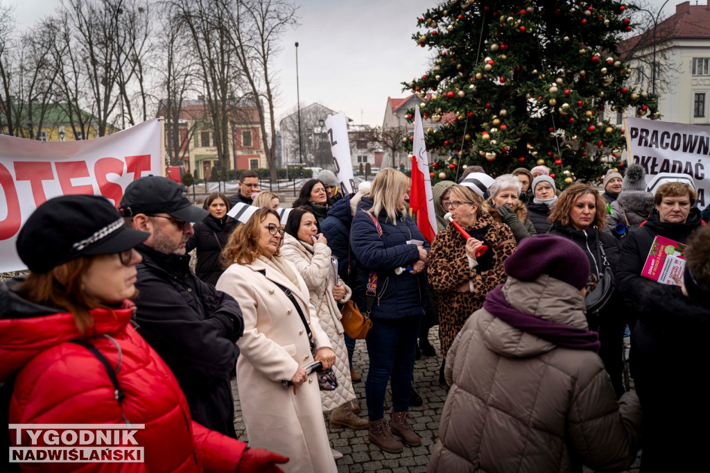 Protest przed szpitalem w Nisku