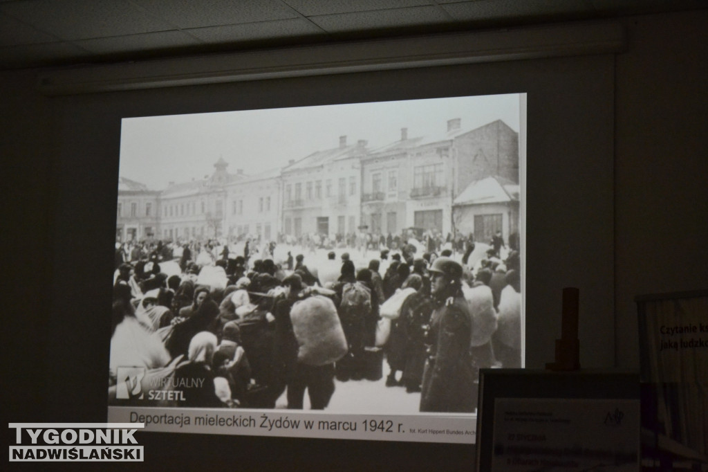 Ciekawa lekcja historii dla uczniów szkół średnich