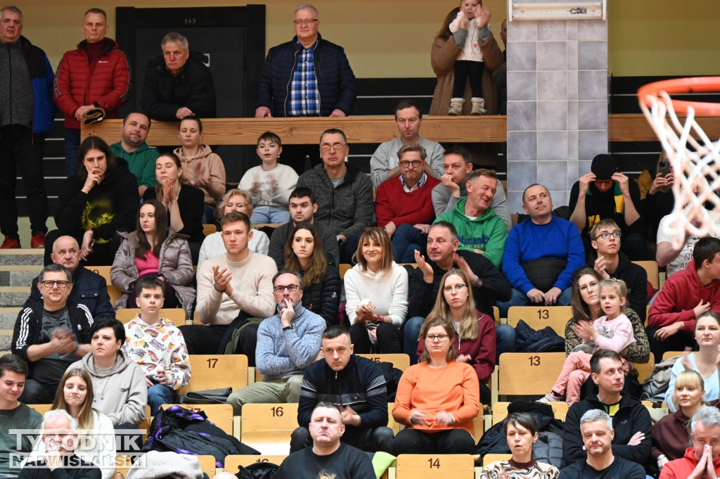 Kibice na meczu Siarka - ASZ Jarosław