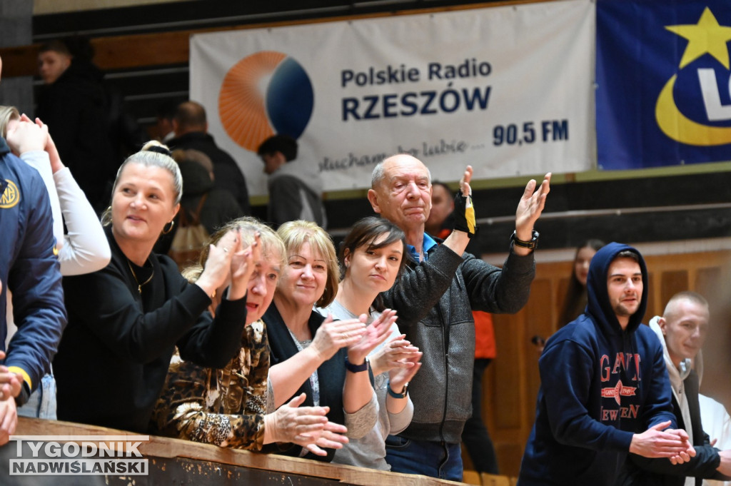 Kibice na meczu Siarka - ASZ Jarosław