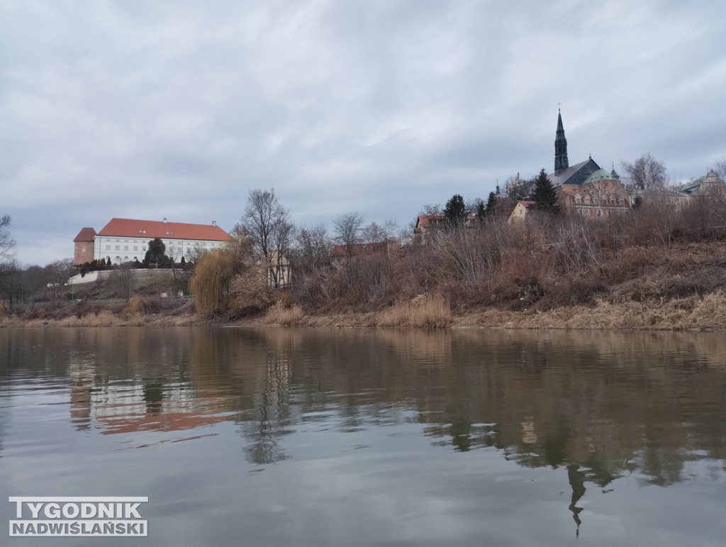 Zimowy spływ kajakowy po Wiśle