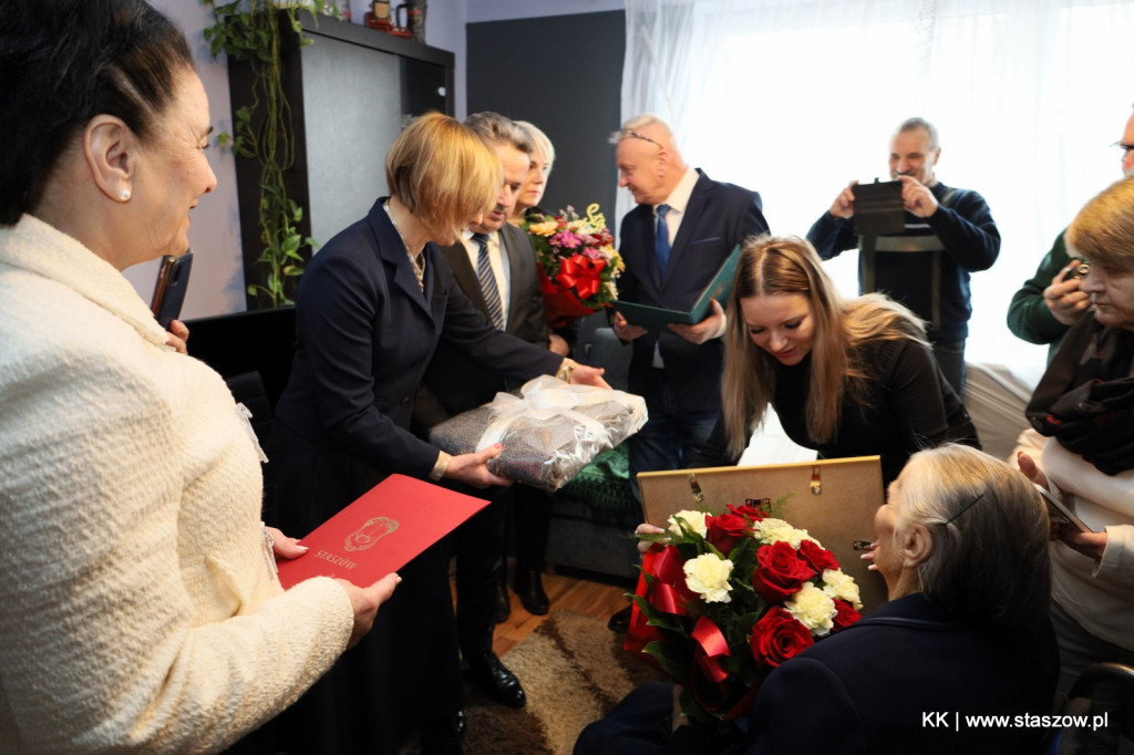 Setne urodziny Reginy Dyl