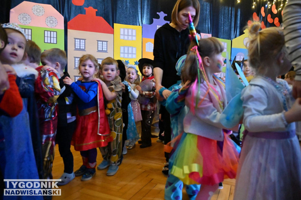 Bal karnawałowy w Przedszkolu nr 6 w Tarnobrzegu
