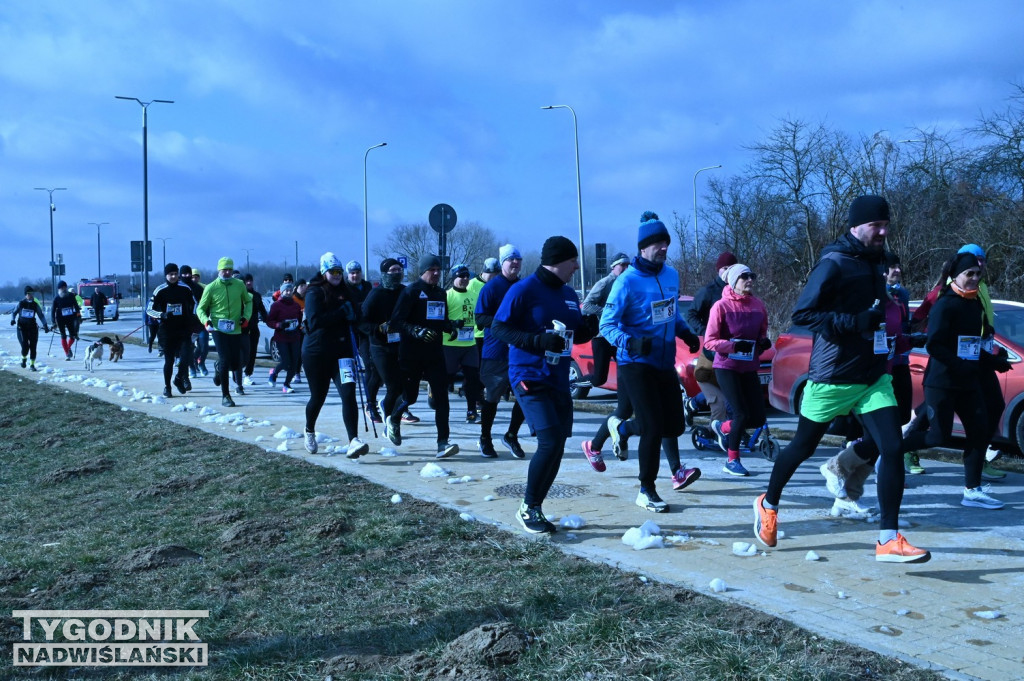 13 Rekreacyjny Zimowy Bieg Wokół Jeziora