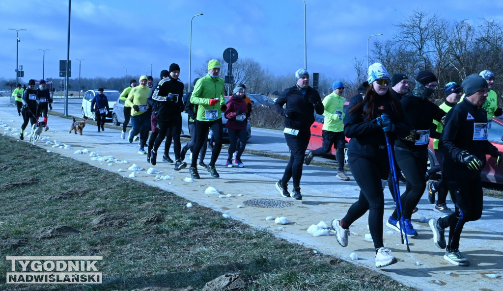 13 Rekreacyjny Zimowy Bieg Wokół Jeziora