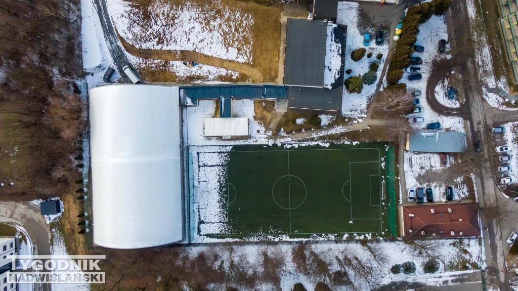 Hala sportowa przy sandomierskiej \\\