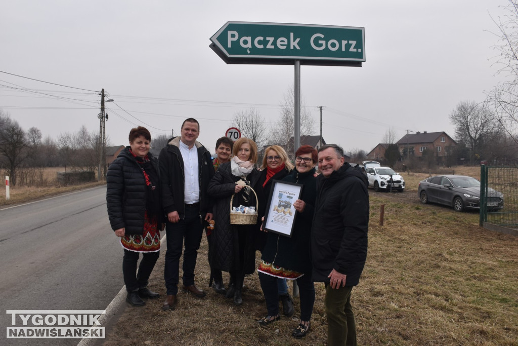 Rozdawanie pączków w Pączku Gorzyckim